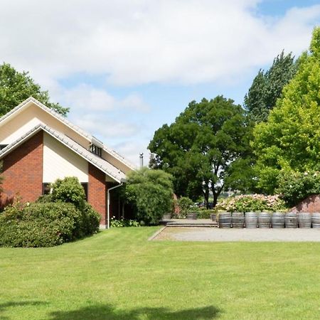 Fairhall Guest Lodge Woodbourne 외부 사진